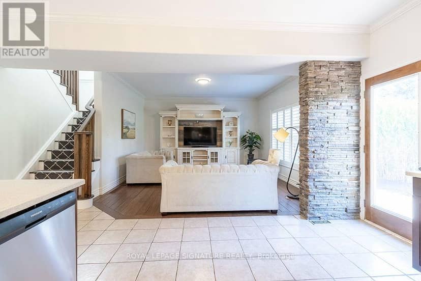 32 Davis Street — photo 14 of 40