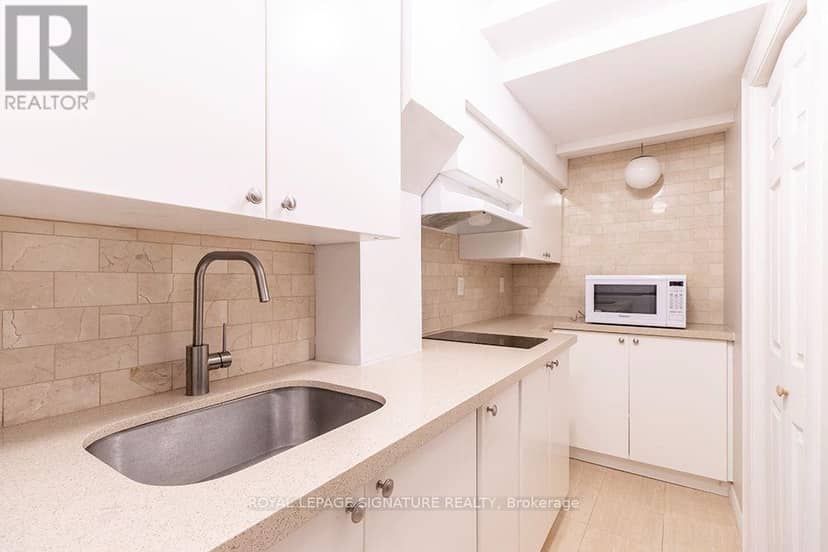 32 Davis Street — photo 33 of 40