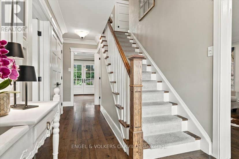 493 Wicklow Road — photo 15 of 40