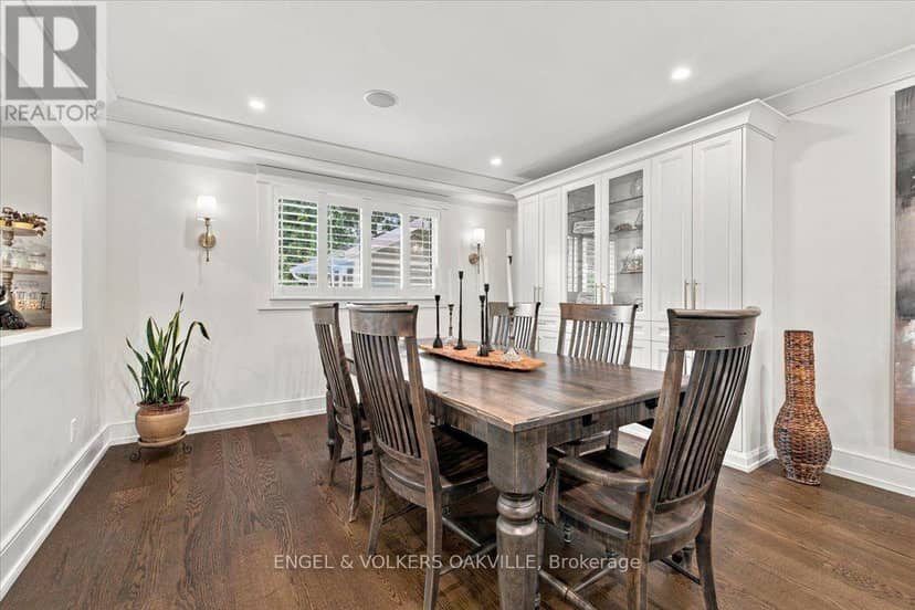 493 Wicklow Road, Burlington, photo 7