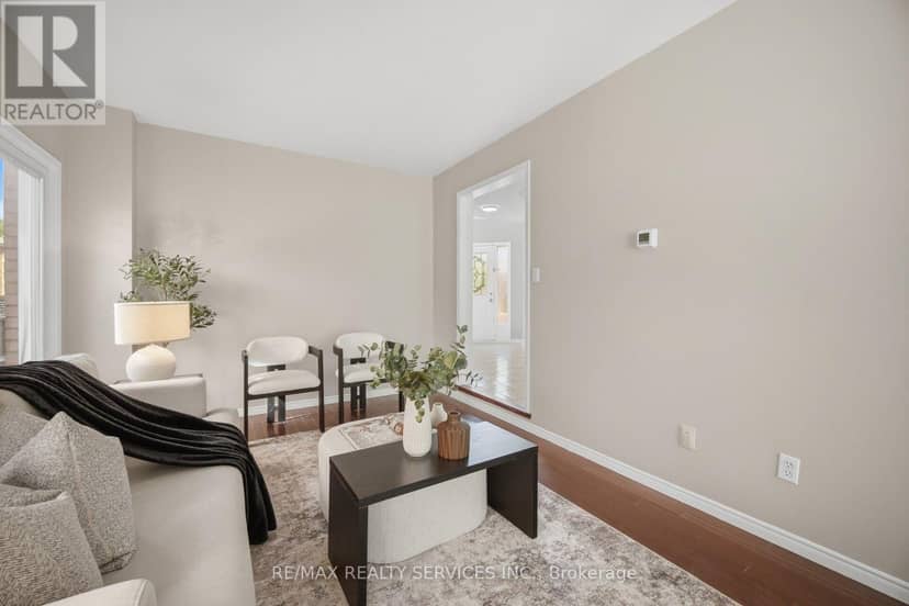 8 Gardenia Way — photo 27 of 40