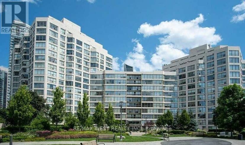 NPH7 - 2261 Lake Shore Boulevard W — photo 1 of 25