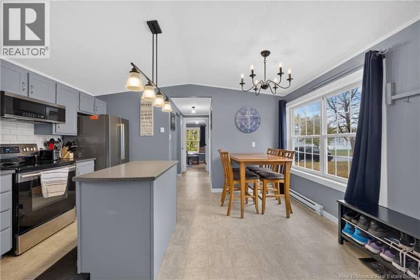 63 Glenmar Drive — photo 10 of 29