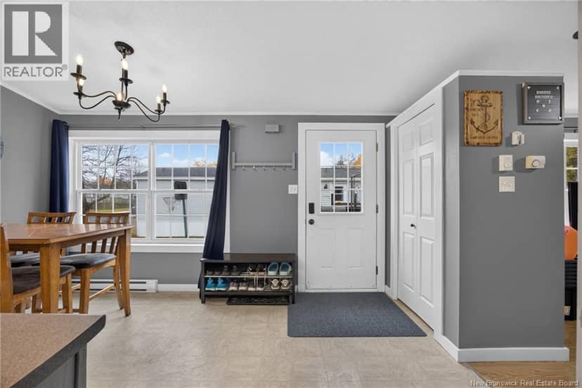 63 Glenmar Drive — photo 12 of 29