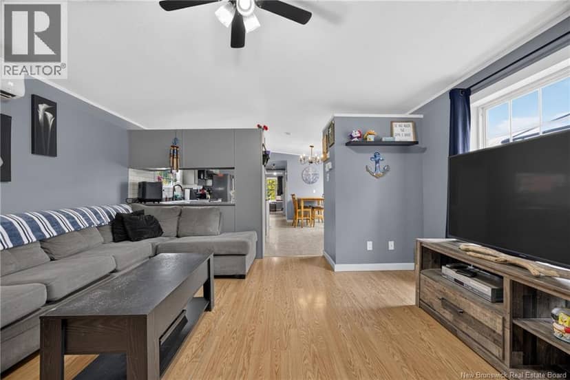 63 Glenmar Drive — photo 13 of 29