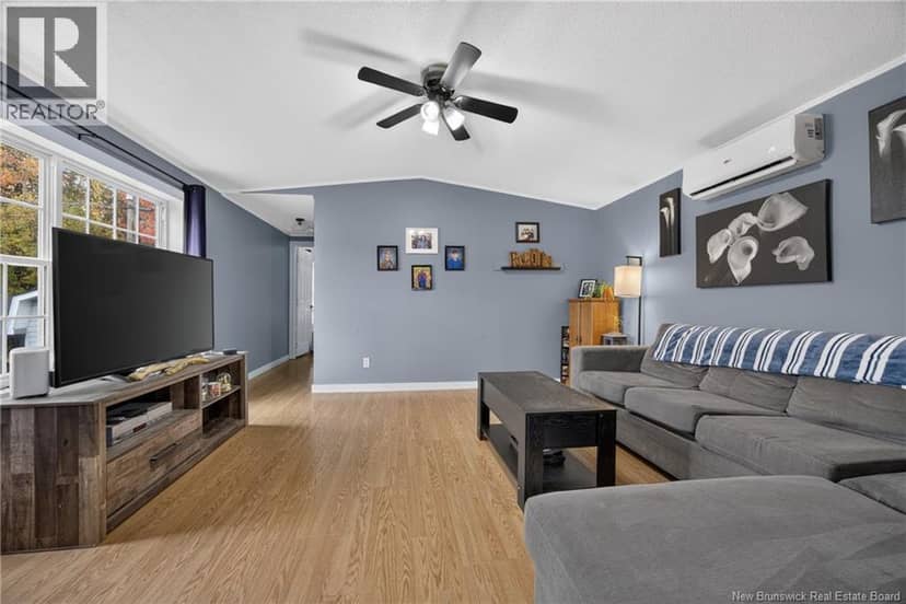 63 Glenmar Drive — photo 14 of 29