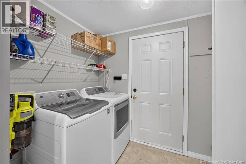 63 Glenmar Drive — photo 25 of 29