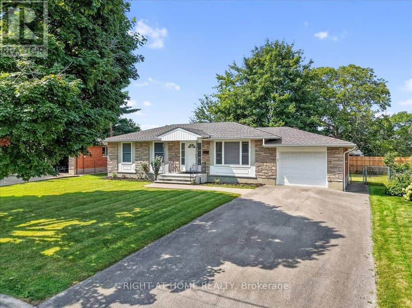 43 Monarch Park Drive, St. Catharines, photo 2