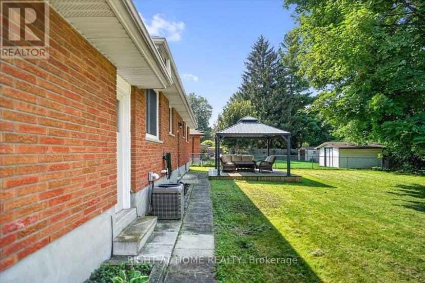 43 Monarch Park Drive — photo 23 of 25
