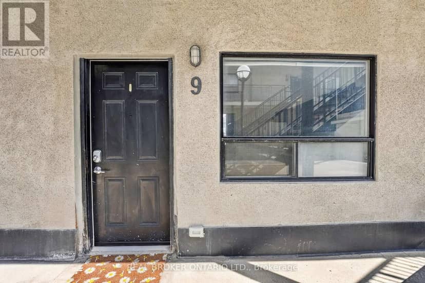 9 - 12 Bridgeport Road E — photo 4 of 39