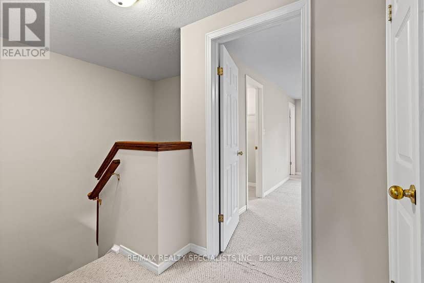 292 Briarmeadow Drive — photo 17 of 40
