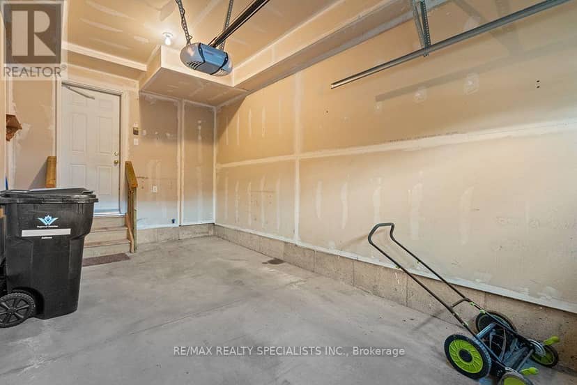 292 Briarmeadow Drive — photo 36 of 40