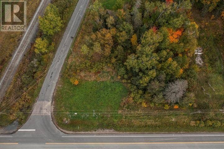 9 Station RD — photo 18 of 26