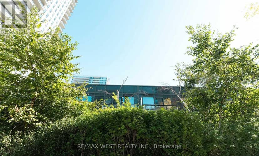 507 - 170 Sumach Street — photo 29 of 31