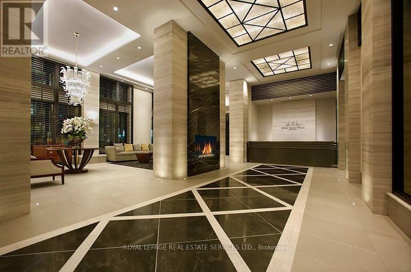 901 - 1 Old Mill Drive, Toronto, photo 3