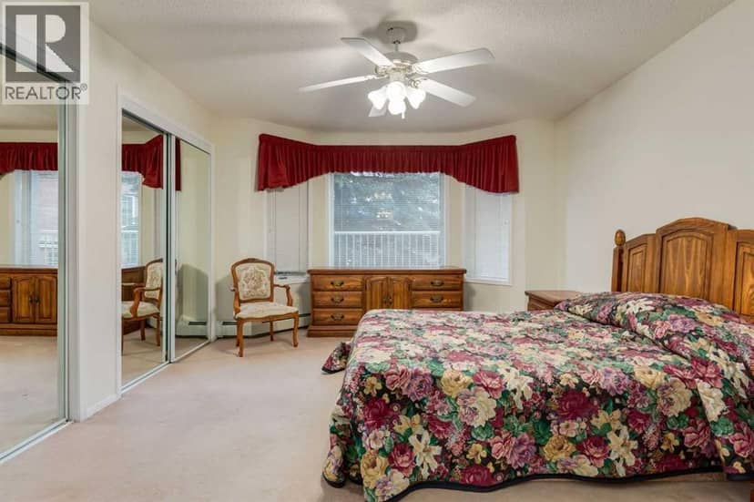 3204, 3204 Sienna Park Green SW — photo 20 of 37