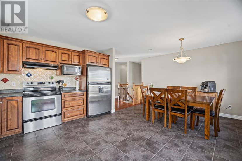 8 Ossington Street, Paradise, photo 7