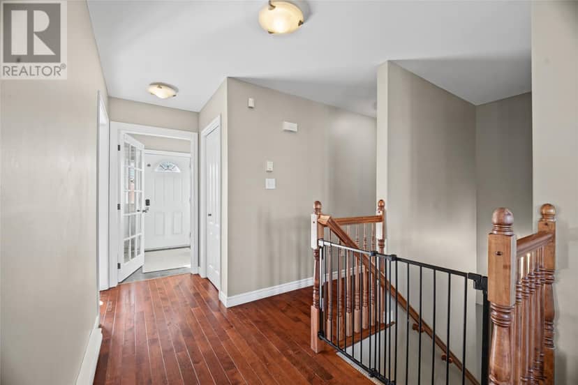 8 Ossington Street, Paradise, photo 8