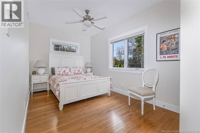 138 Still Water Crescent — photo 16 of 40