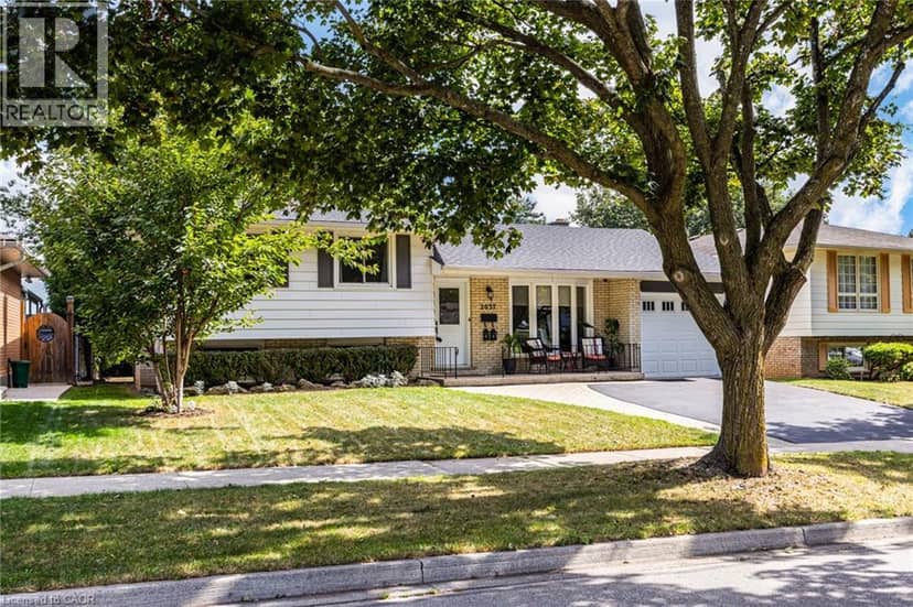 2037 MOUNTAIN GROVE Avenue, Burlington, photo 2