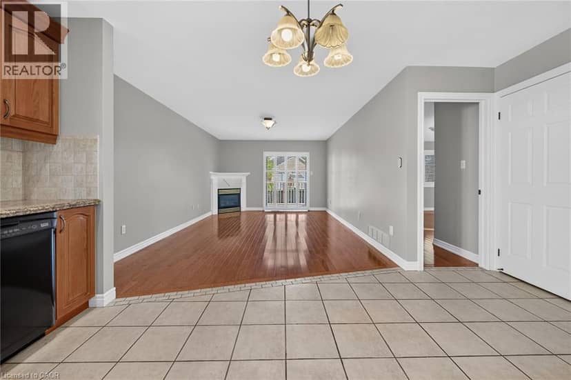 795 TENTH Avenue — photo 16 of 40