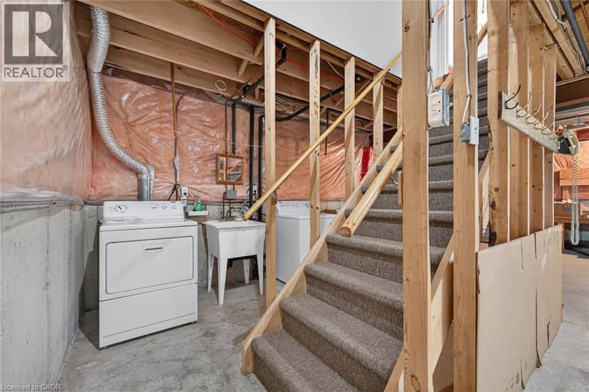795 TENTH Avenue — photo 32 of 40