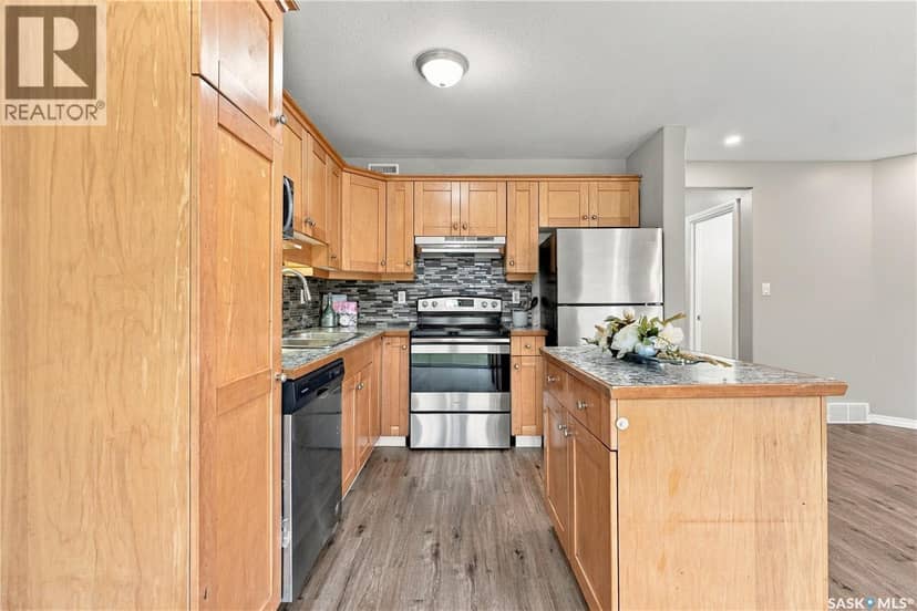 50 103 Banyan CRESCENT — photo 12 of 40