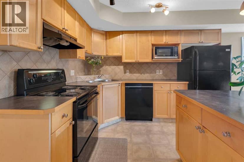 411, 140 Sagewood Boulevard SW — photo 11 of 31