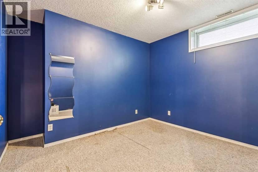 40 Country Hills Bay NW — photo 38 of 40