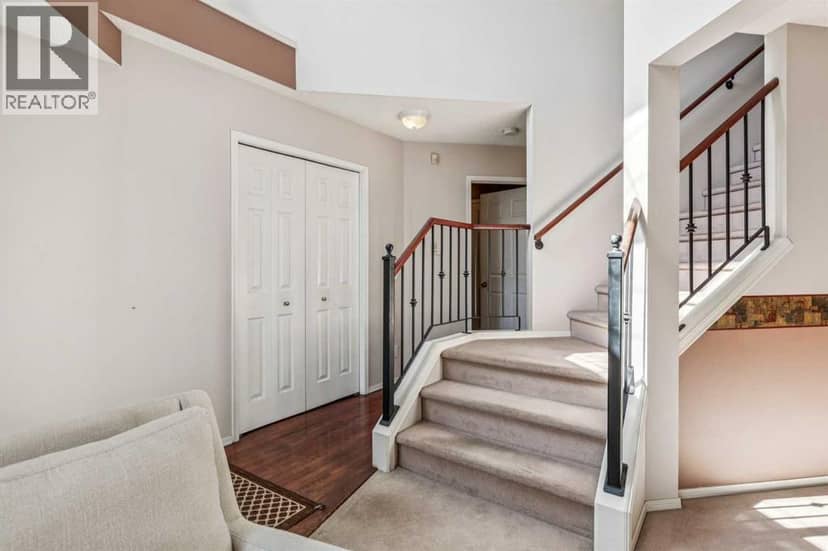 40 Country Hills Bay NW, Calgary, photo 4