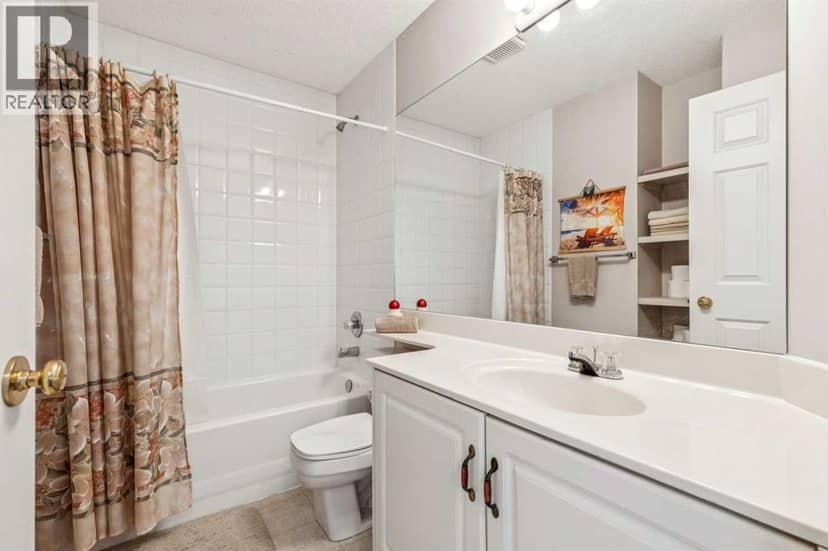 40 Country Hills Bay NW — photo 34 of 40