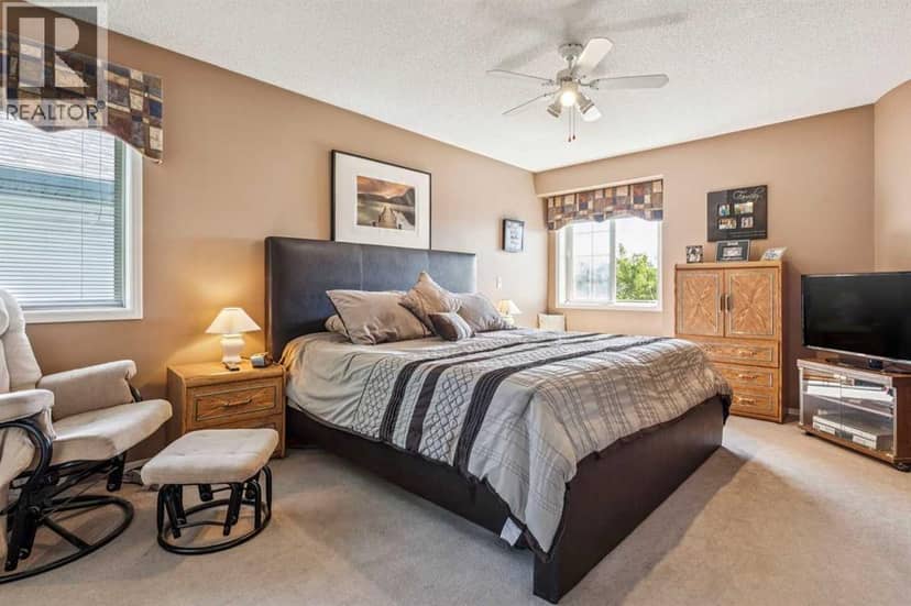 40 Country Hills Bay NW — photo 25 of 40