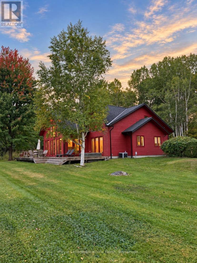 21 Buckingham Boulevard — photo 34 of 35