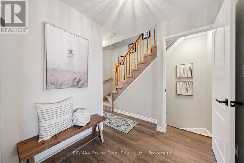 50 Treen Crescent, Whitby, photo 6