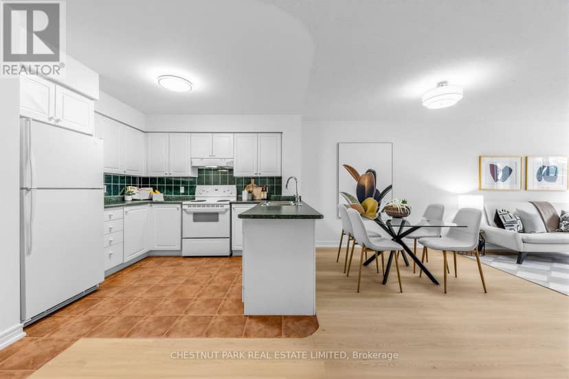 505 - 35 Merton Street — photo 8 of 29