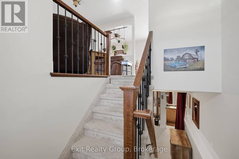 15 Evergreen Court, Belleville, photo 4