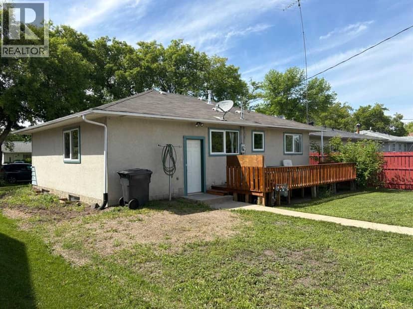 5019 51 Street — photo 19 of 23