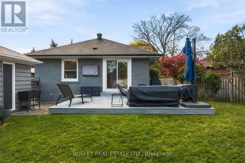 56 Christina Crescent — photo 30 of 36