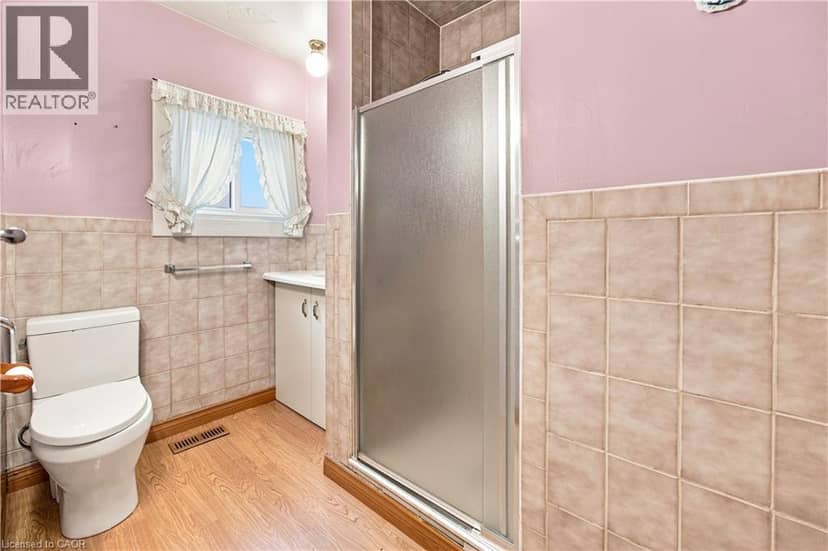 26 MAITLAND Street — photo 17 of 34