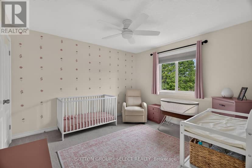 121 Tanoak Drive — photo 32 of 40