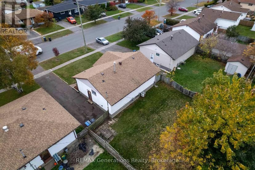 403 Churchill Drive W — photo 24 of 27