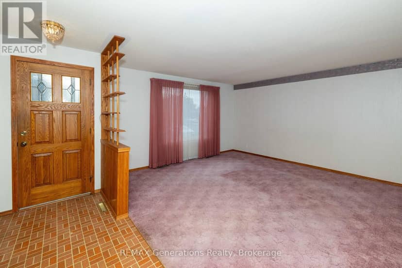 403 Churchill Drive W, Thunder Bay, photo 6