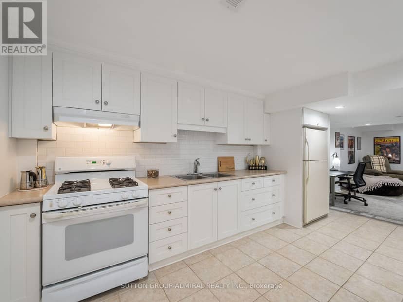 42 Lady Fern Drive — photo 31 of 40