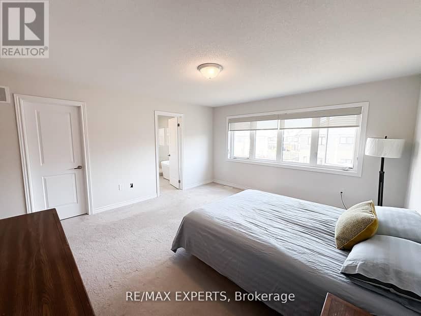 1426 Farrow Crescent — photo 27 of 40