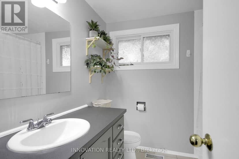 3921D Old Richmond Road — photo 18 of 27