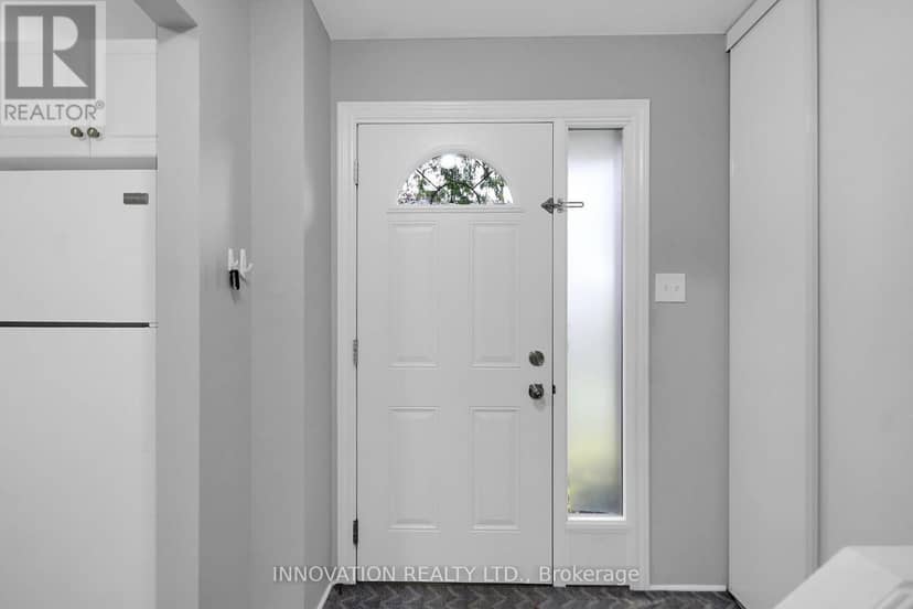 3921D Old Richmond Road, Ottawa, photo 3