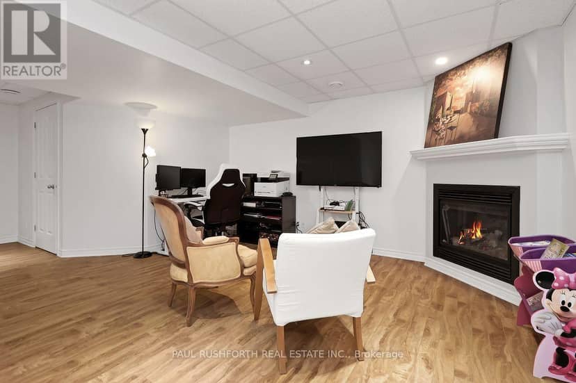 2601 Raymond Street — photo 23 of 32