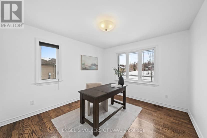 5579 Lombardy Drive — photo 22 of 40