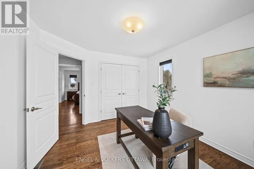 5579 Lombardy Drive — photo 23 of 40