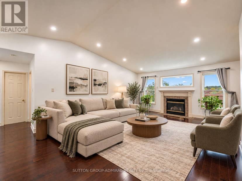 28 Harwood Drive, Barrie, photo 5